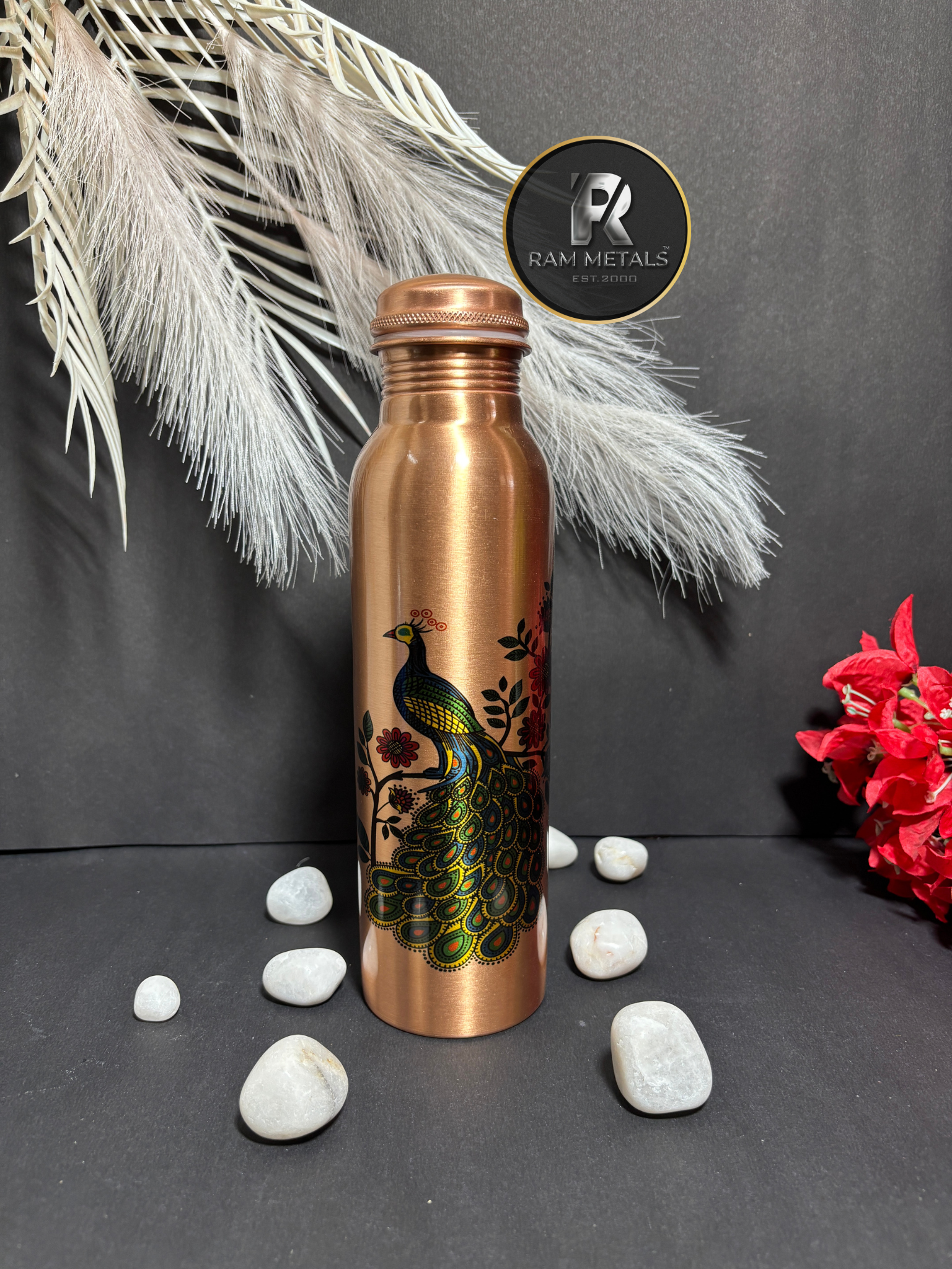 Plain Copper Water Bottle Manufacturer Supplier Wholesaler Exporter Retailer in India